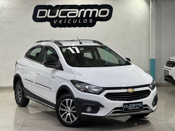 CHEVROLET ONIX 1.4 MPFI ACTIV 8V FLEX 4P AUTOMÁTICO CHEVROLET ONIX 1.4 MPFI ACTIV 8V FLEX 4P AUTOMÁTICO